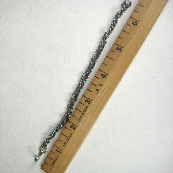 Tennis Bracelet 6.5 In Small Size Jewelry Vintage Delicate Silvertone Chain - Picture 4 of 5